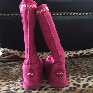 Ugg Style Emu Tall Boots